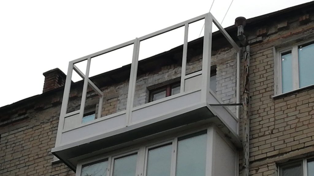 Установка п образного балкона в Николаеве