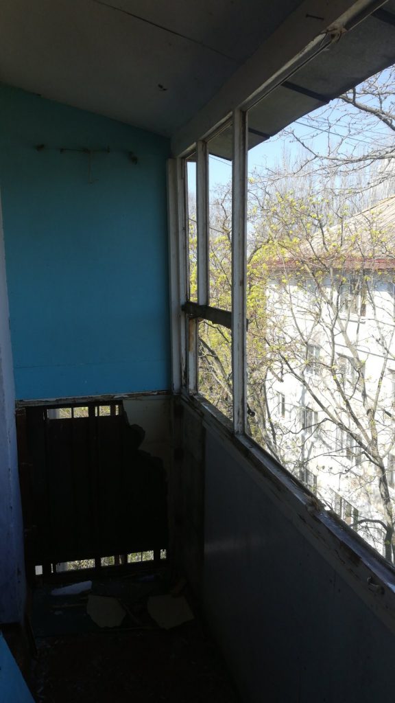 Поэтапный монтаж балкона по ул. Молодогвардейская г. Николаев