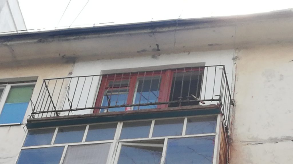 Поэтапный монтаж балкона по ул. Молодогвардейская г. Николаев