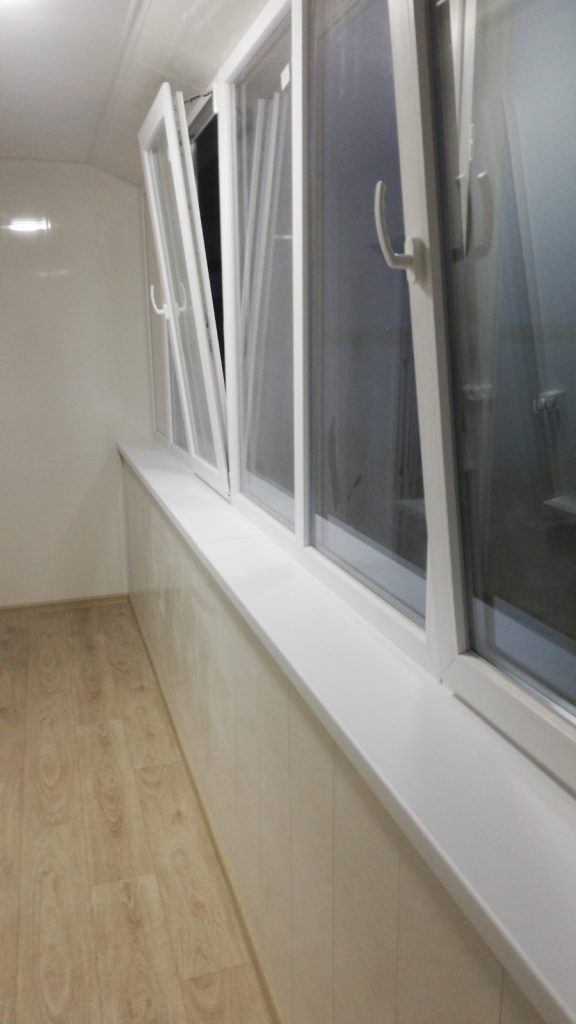 Чим обшити балкон в Миколаєві