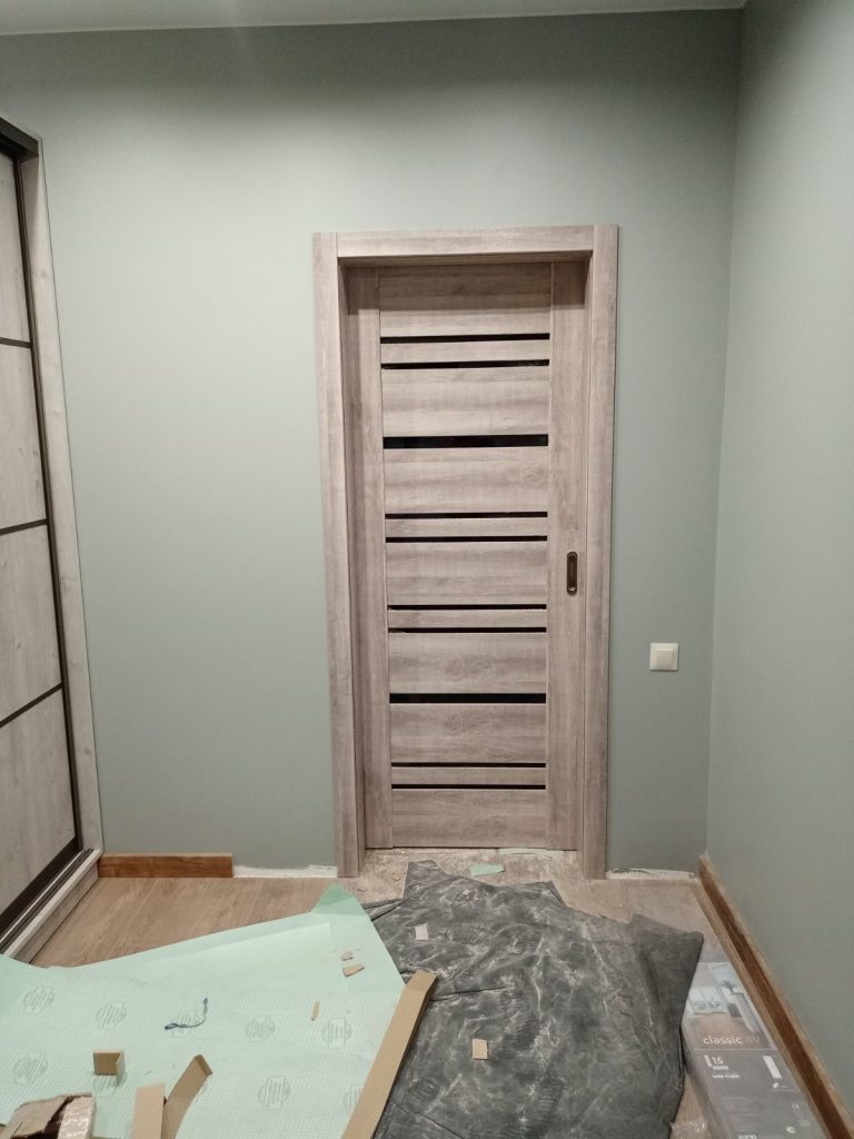 Монтаж раздвижных межкомнатных дверей в Николаеве